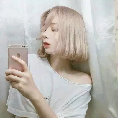池畔谜情
